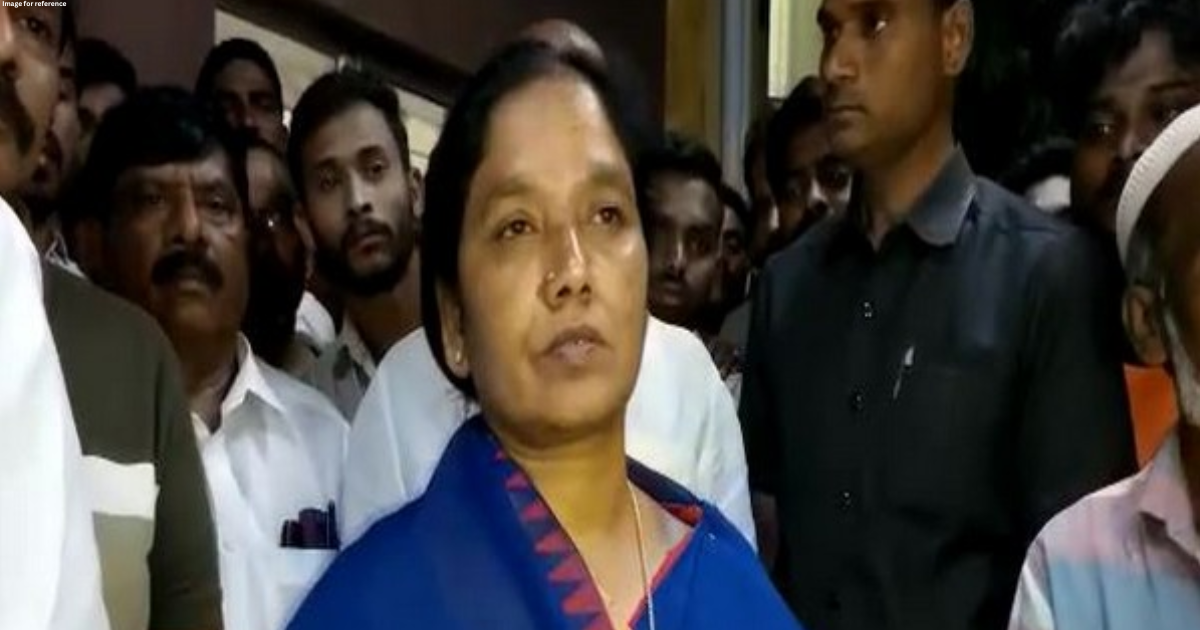 Andhra Pradesh: Police acted as YSRCP activists, pelted stones on us, says TDP leader Sunitha